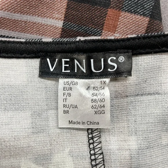 🌟PRICE REDUCED🌟FLORAL 💐PLAID Pink Black Faux Leather 3/4 Sleeve Top SIDE TIE - Picture 11 of 12